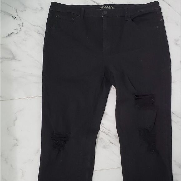 Wild Fable high waisted distressed jeans - Picture 3 of 8